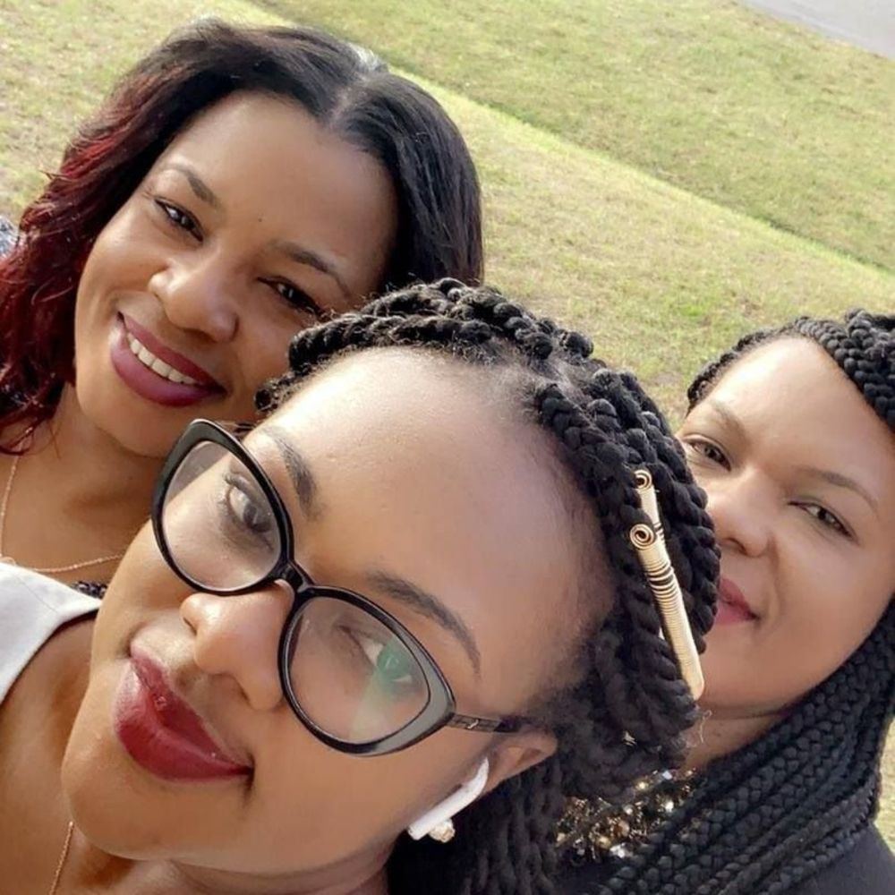 Meet your Posher, Julienne